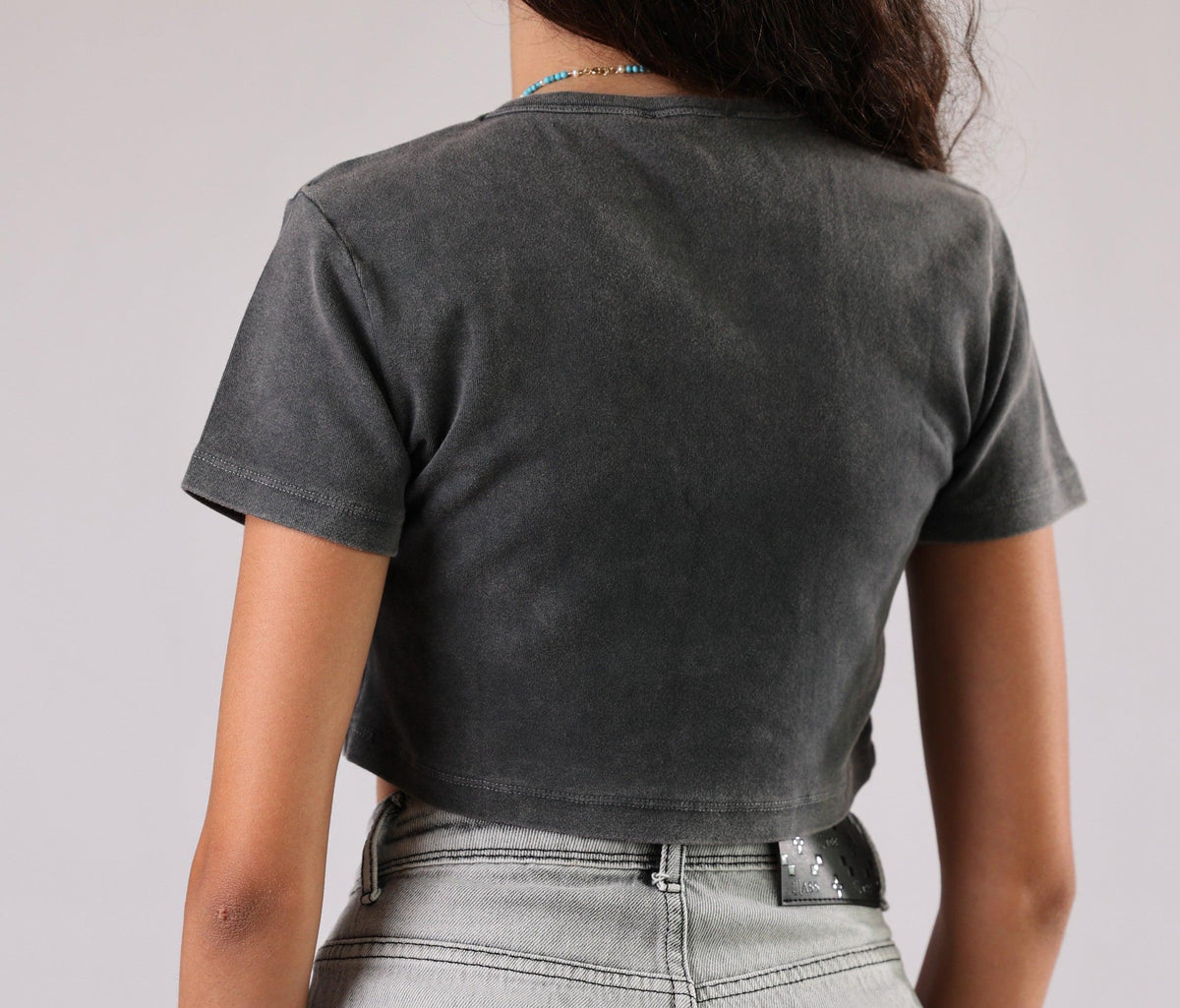 Dark grey cropped T-shirt - Noya.lb