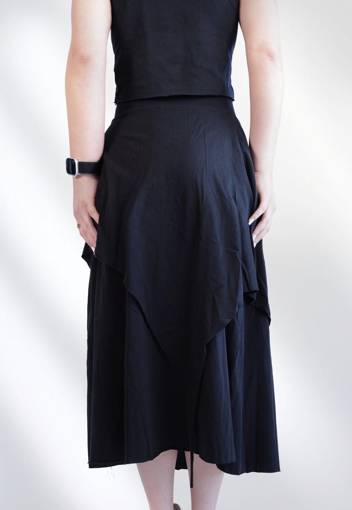 Chain detail midi skirt