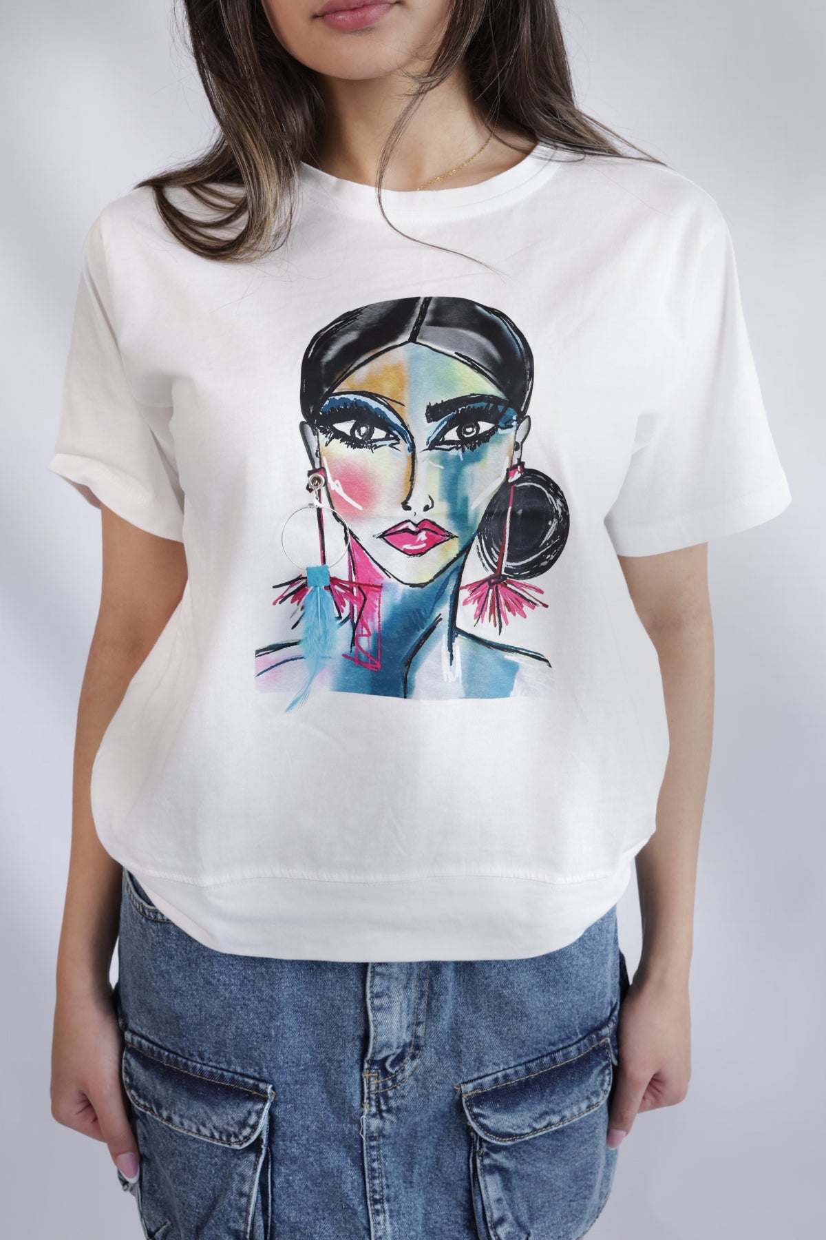 Earing T-Shirt