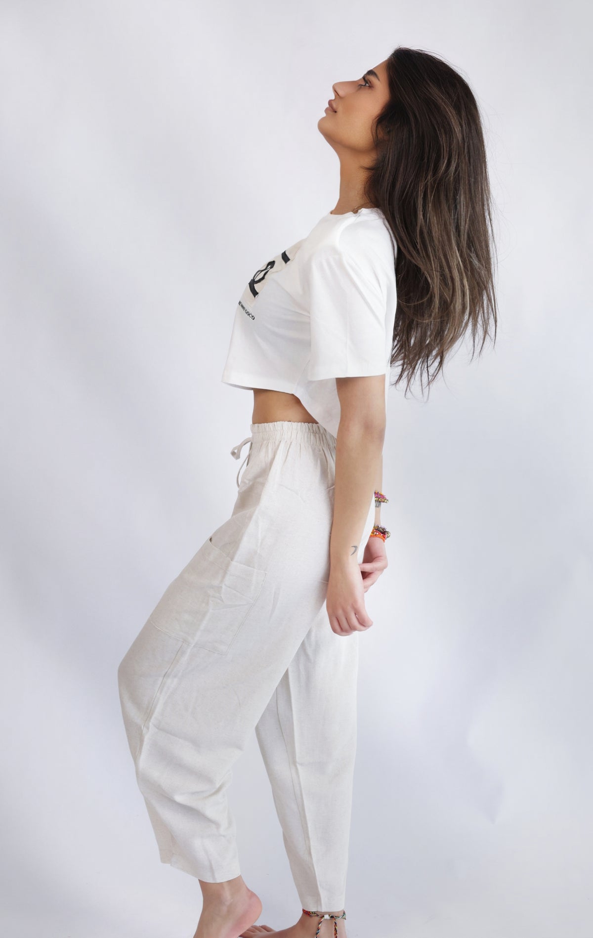 Shoulder padded cropped  T-shirt