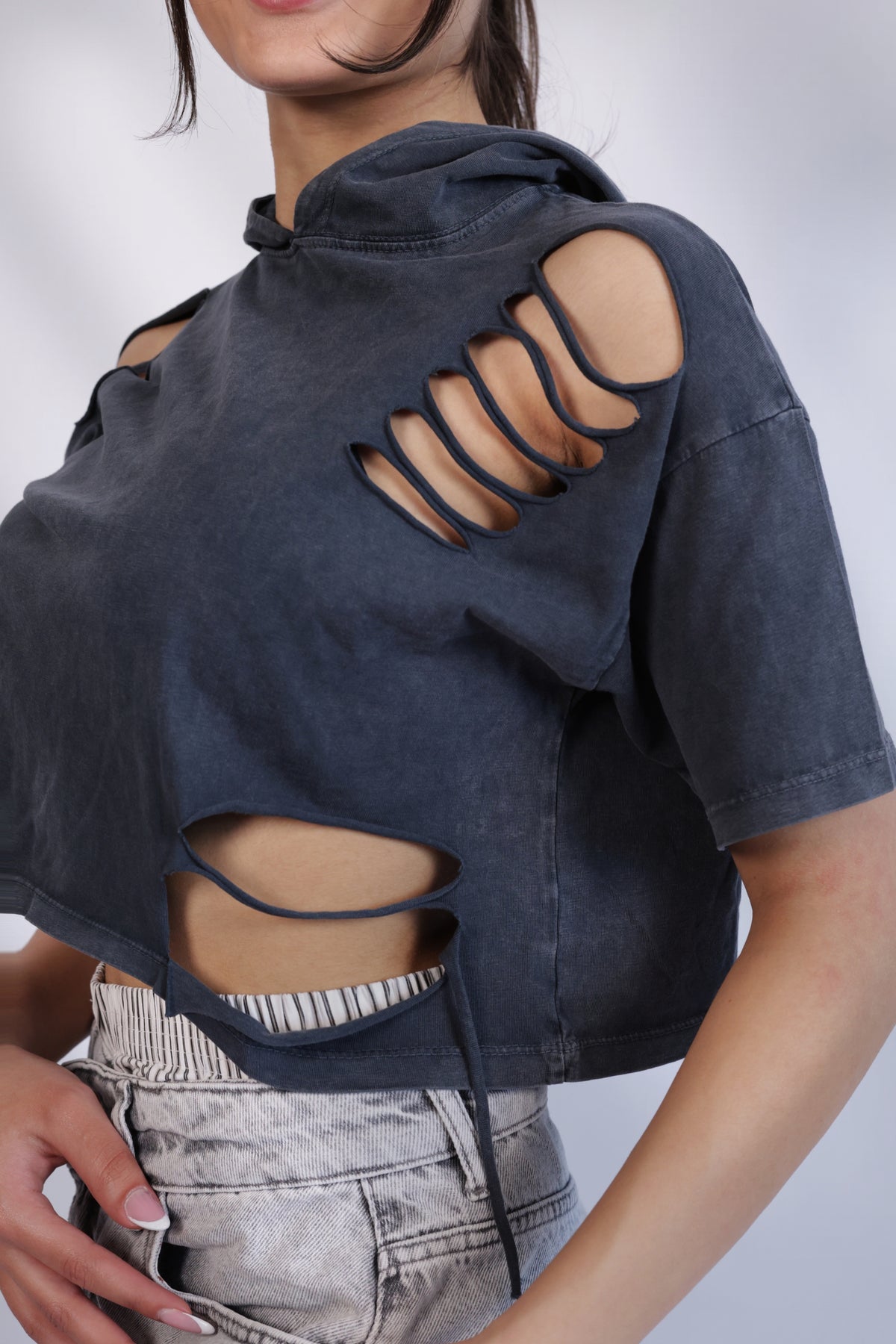 Streetwear ripped hoodie